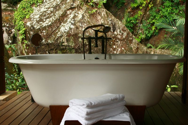 Fiberglass Tub Refinishing in Denver County, CO