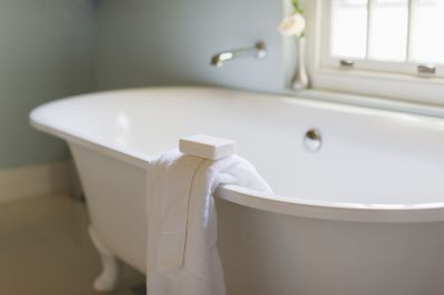 Tub Reglazing in Denver County, CO